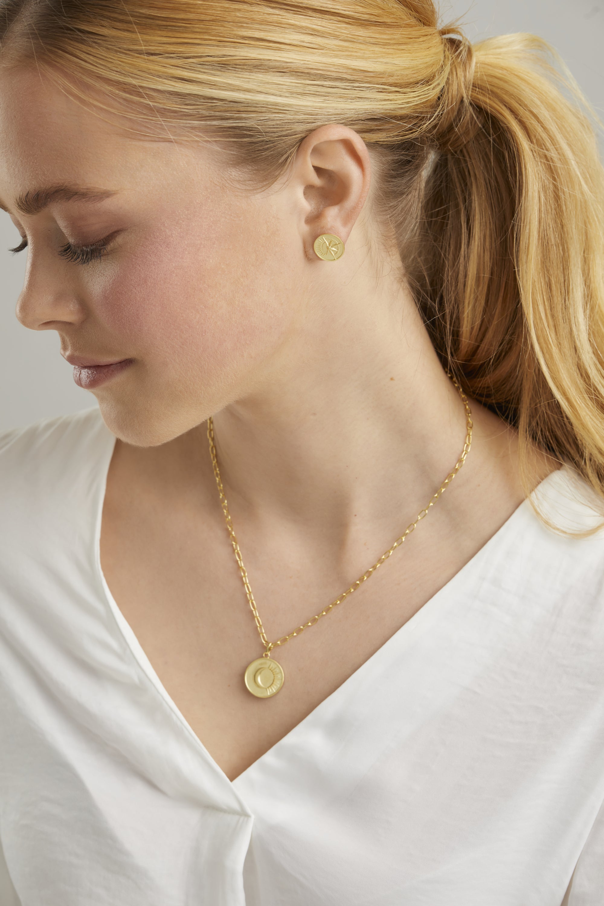 Halskette 925 Silber vergoldet Münze Kompass Sonne