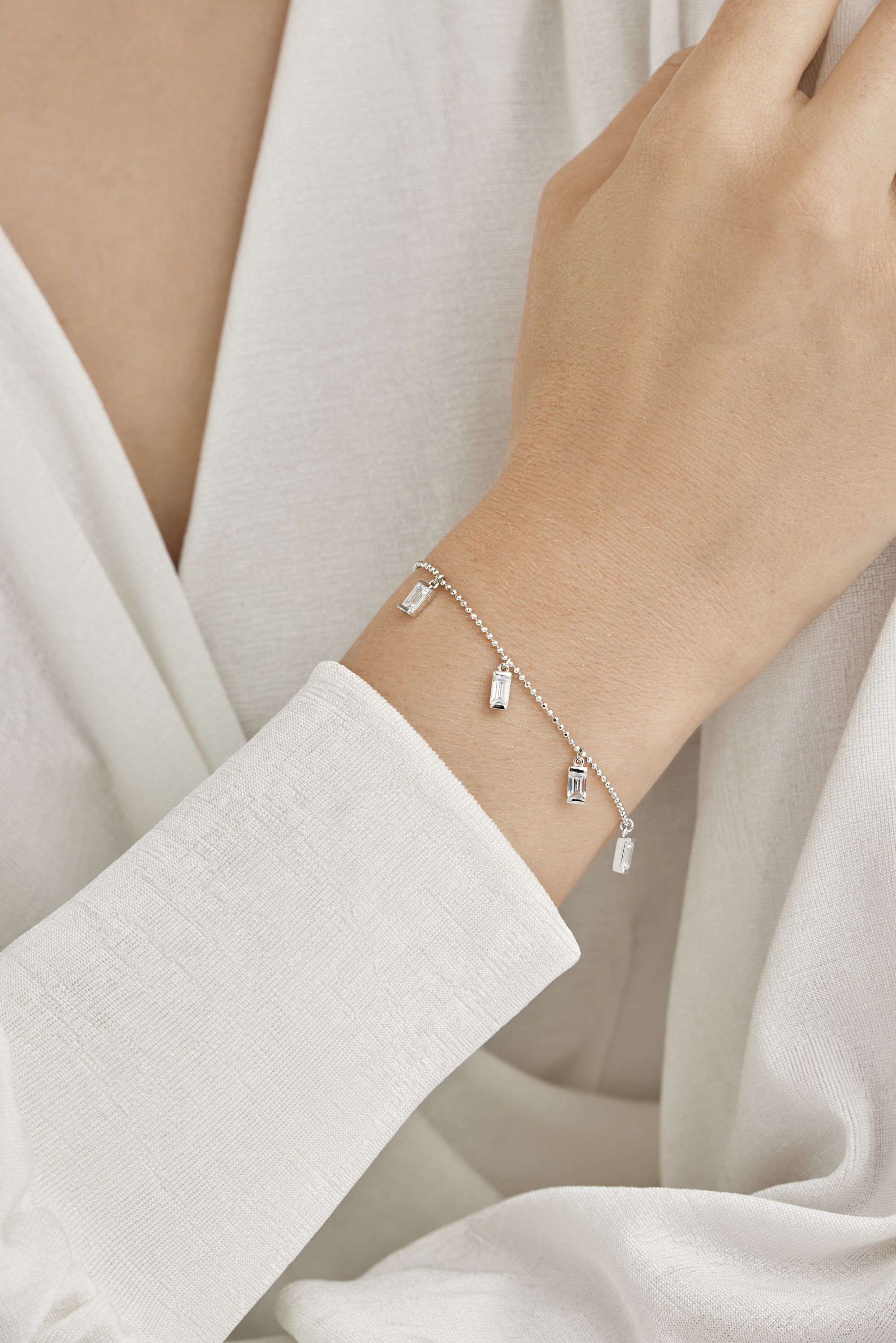 Armband 925/- Sterling Silber rhodiniert Anhänger Zirkonia Baguette