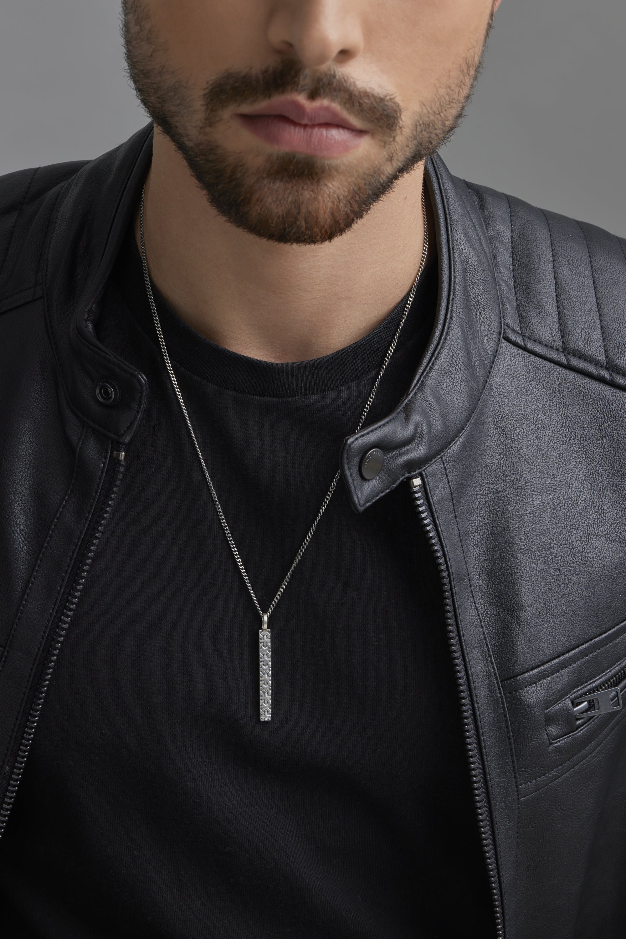 Anhänger mit Kette 925/- Silber matt oxidiert Flechtoptik