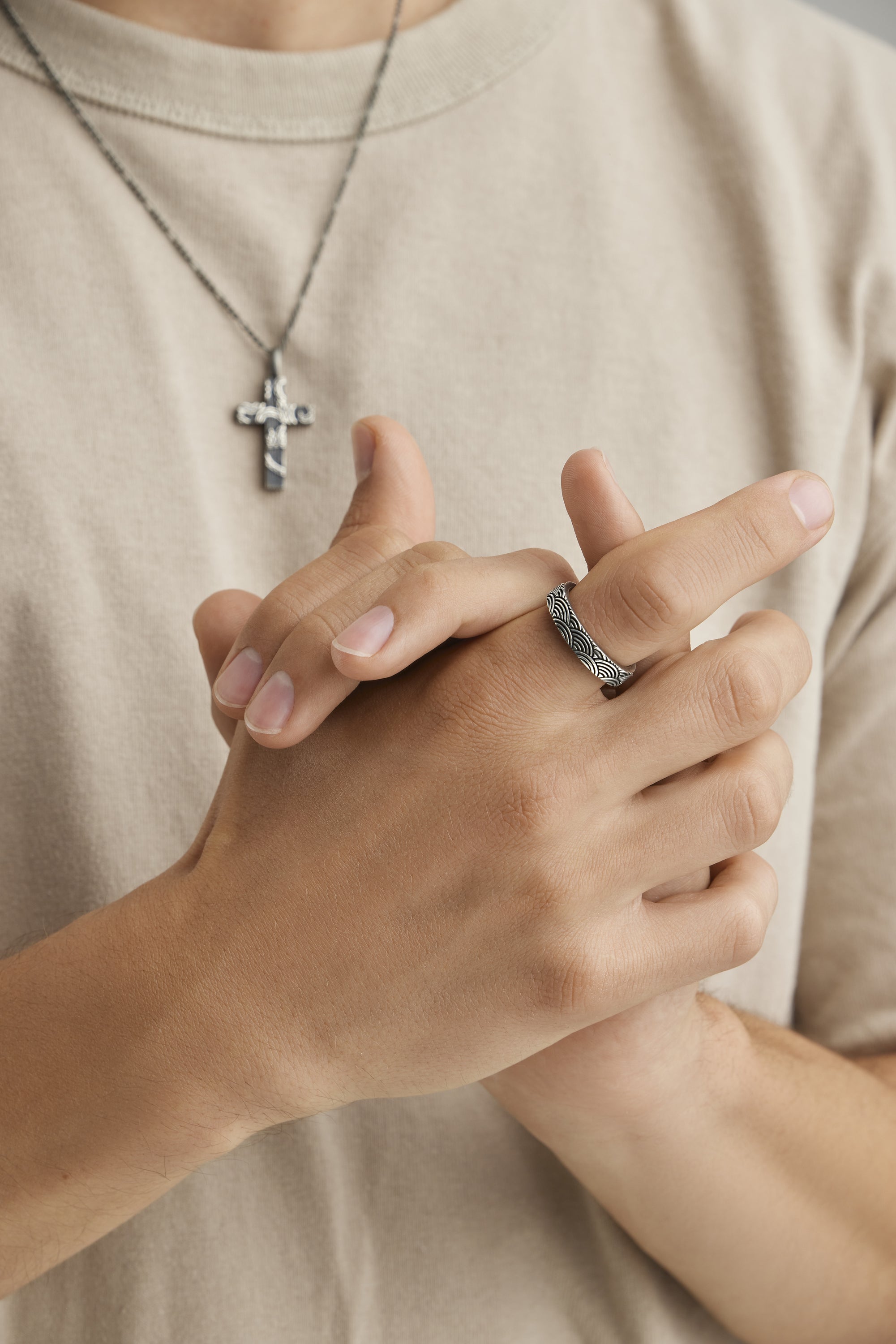 Ring 925/- Sterling Silber oxidiert Wellen Japan