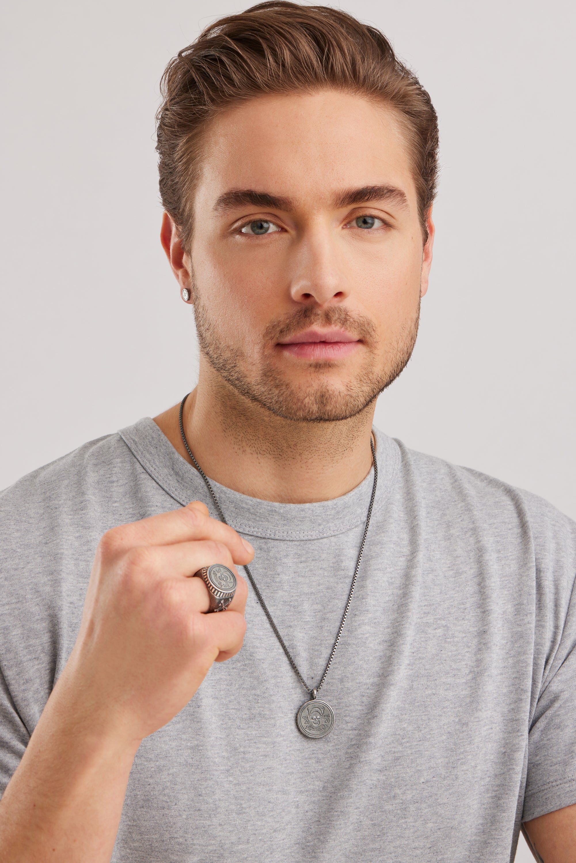 Anhänger mit Kette 925/- Silber matt oxidiert Rock Music Skull Wappen