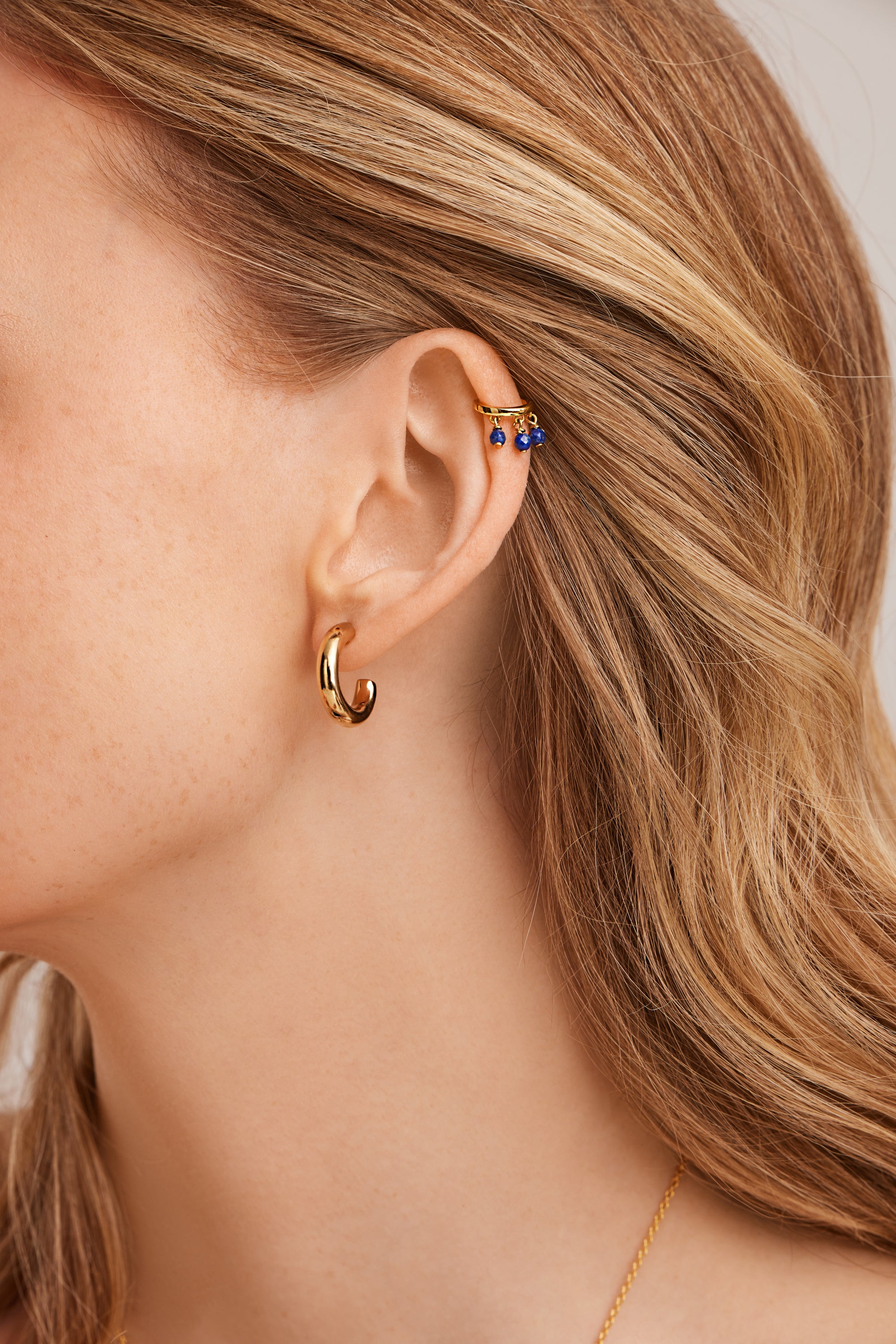 Ear Cuff 925 Silber vergoldet Lapislazuli