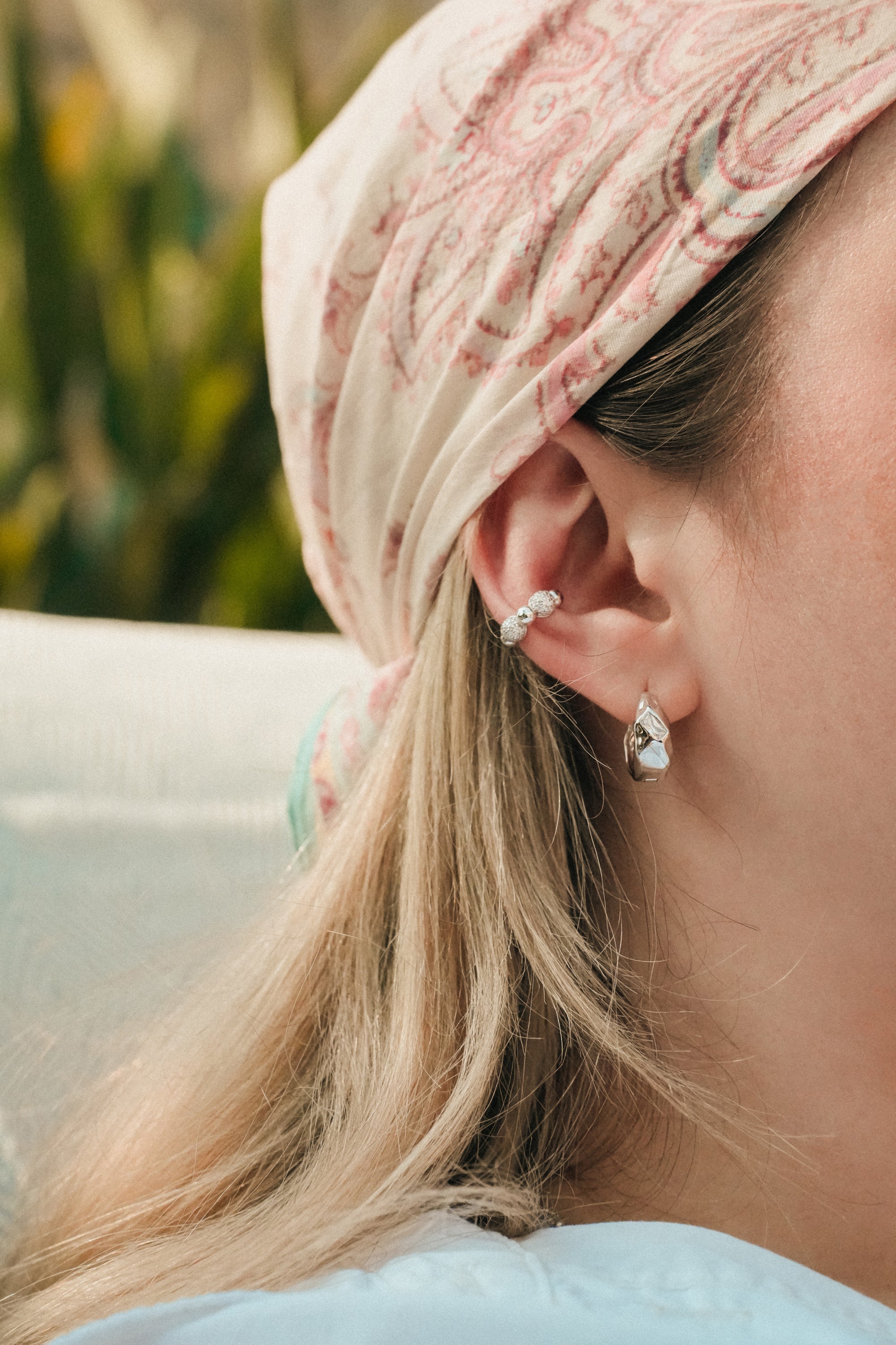 Ear Cuff 925 Sterling Silber rhodiniert mit weißem Zirkonia Bubble